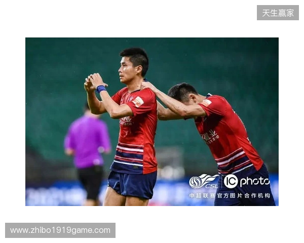 黄希扬:若不影响中超备战也有时间的话,还是想踢一踢“渝超”