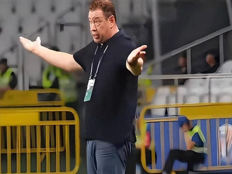 带队夺双冠仍辞职！官方：波耶特结束在全北现代的教练生涯